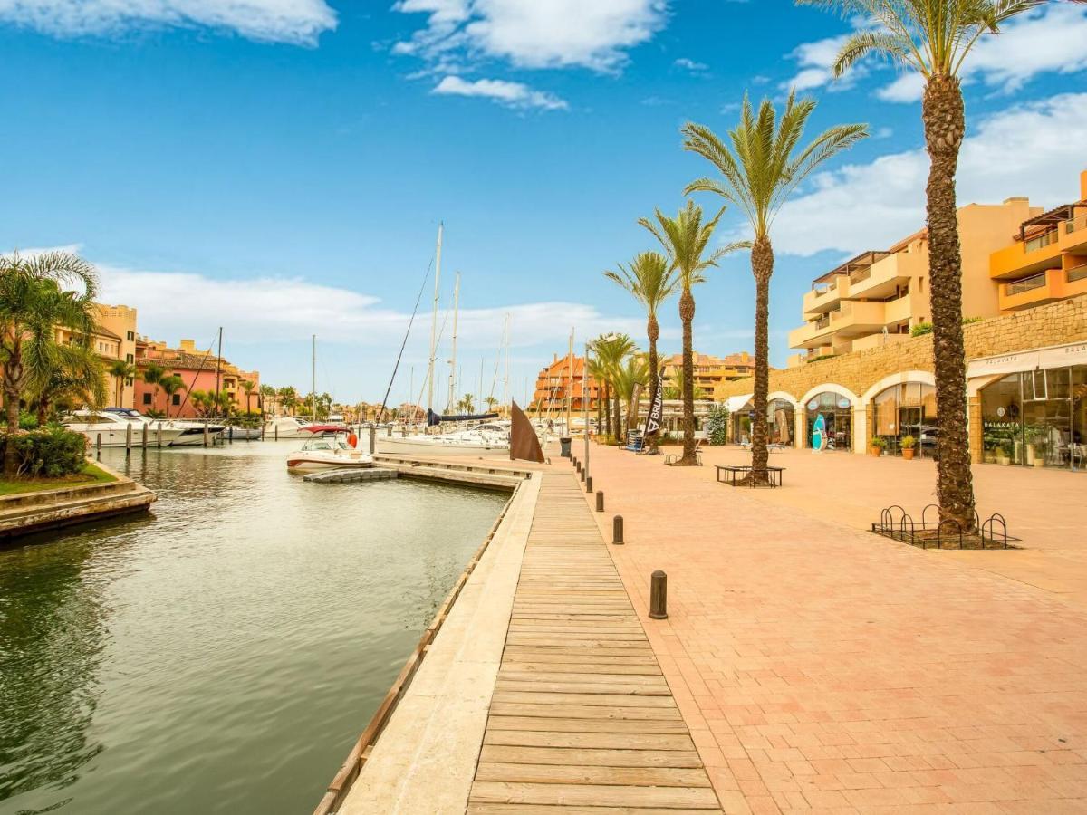 Belvilla By Oyo Apartment In San Roque Cadiz Sotogrande Bagian luar foto