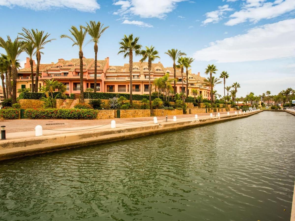 Belvilla By Oyo Apartment In San Roque Cadiz Sotogrande Bagian luar foto